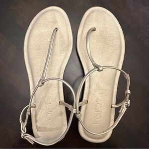 LOFT Women's Gold Strappy Flip Flop Sandals, Size 8.